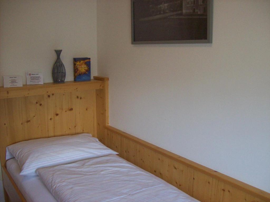 Hubertushof Fromwald Hotel Und Gasthof Bad Fischau الغرفة الصورة